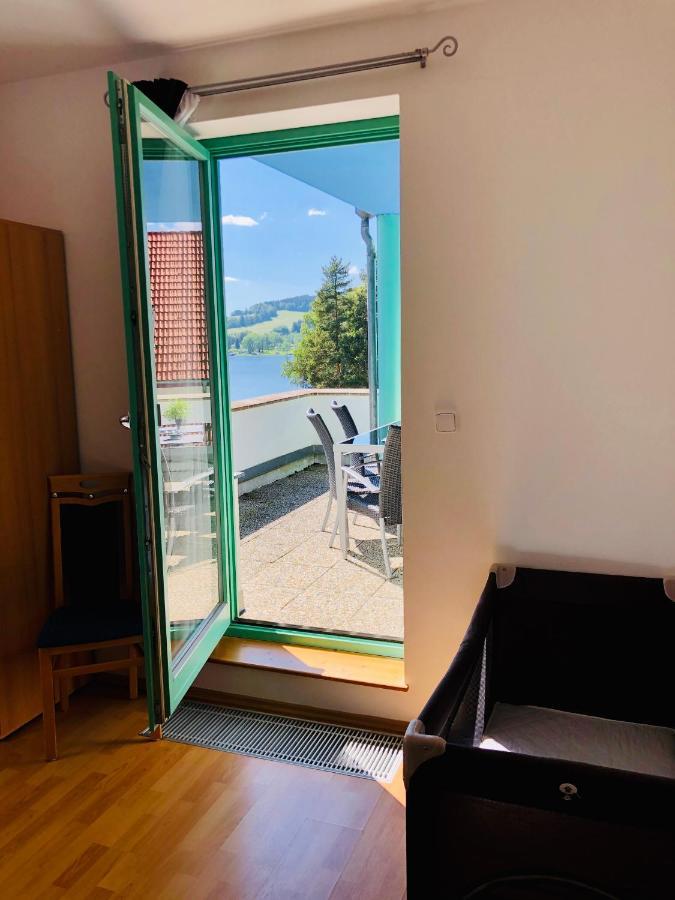 Apartman Adam Lipno nad Vltavou Buitenkant foto